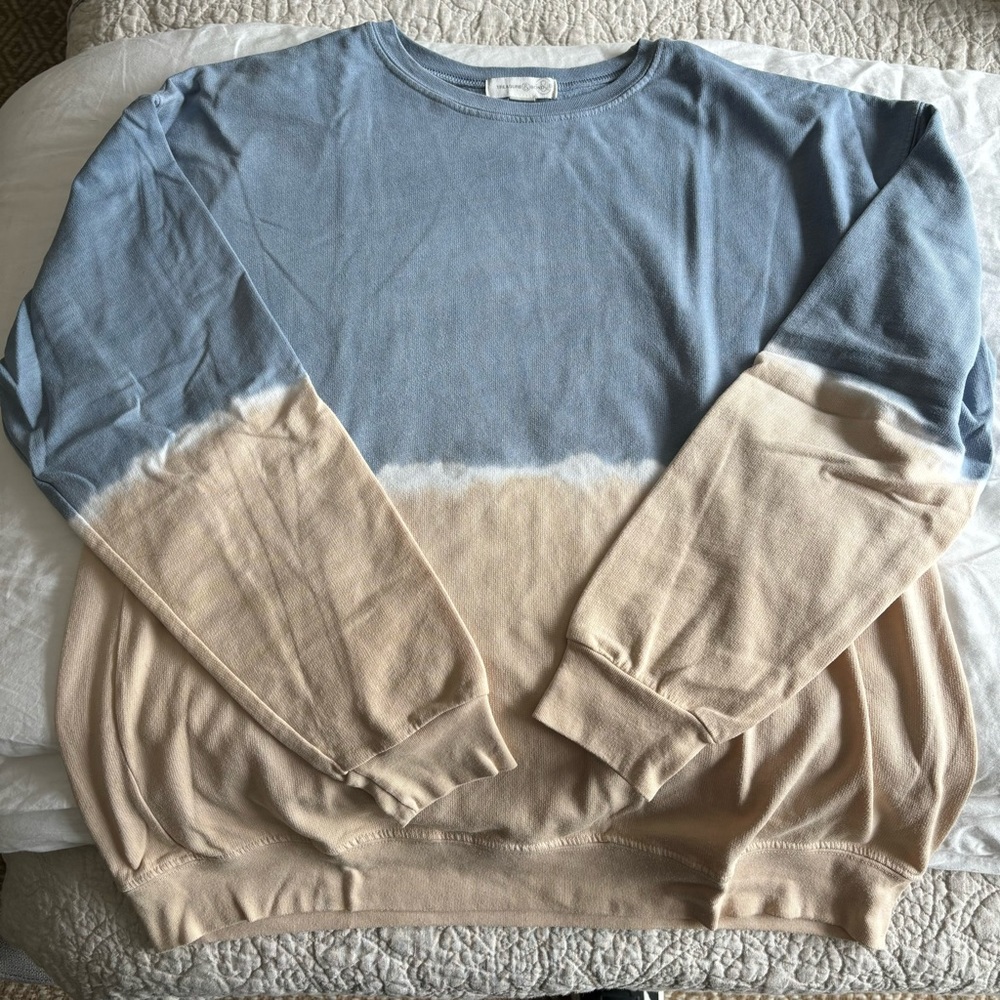 Treasure & Bond two-tone lightweight sweatshirt